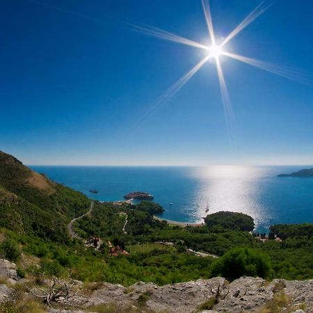 Brand New Apartments Sveti Stefan Exterior photo