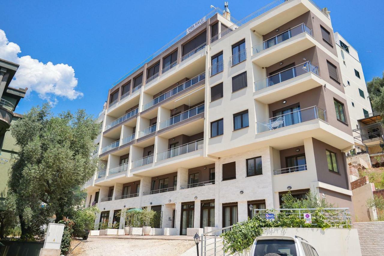 Brand New Apartments Sveti Stefan Exterior photo