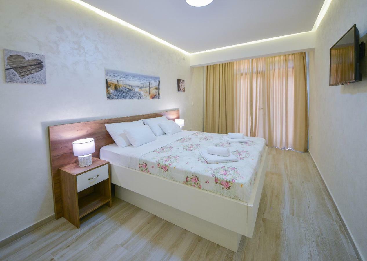 Brand New Apartments Sveti Stefan Exterior photo