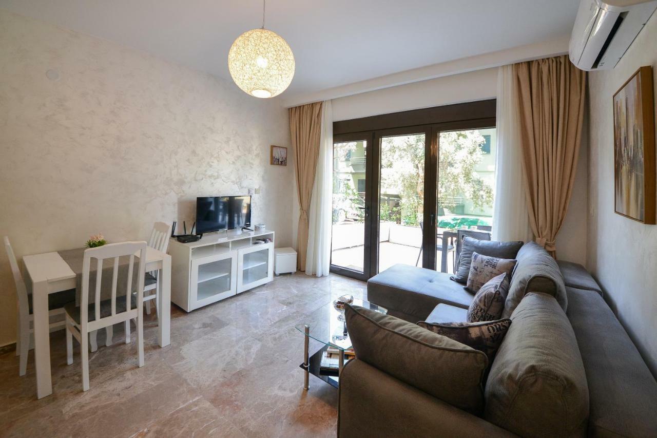 Brand New Apartments Sveti Stefan Exterior photo